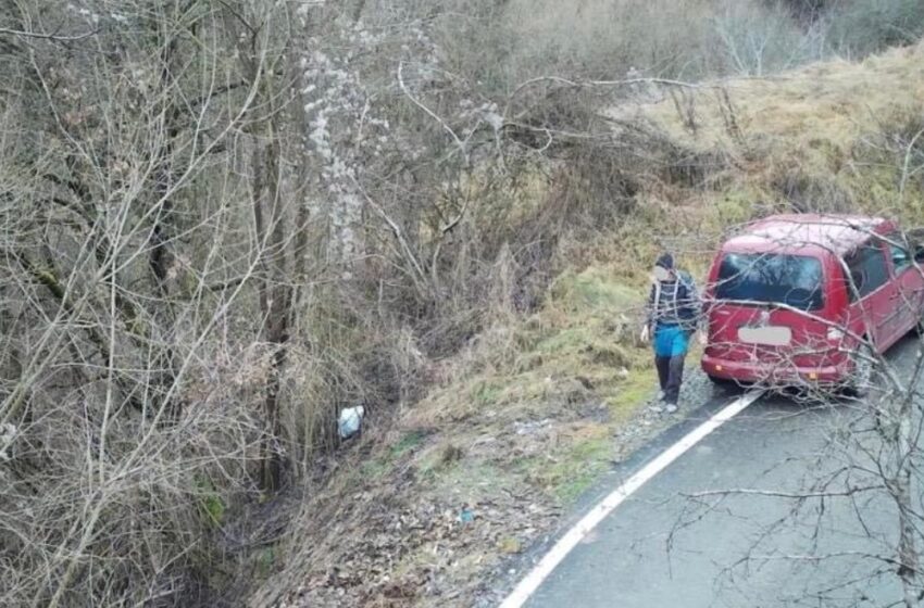  Au crescut amenzile! Un năsăudean a fost sancționat cu 30.000 lei pentru că a abandonat gunoiul în natură