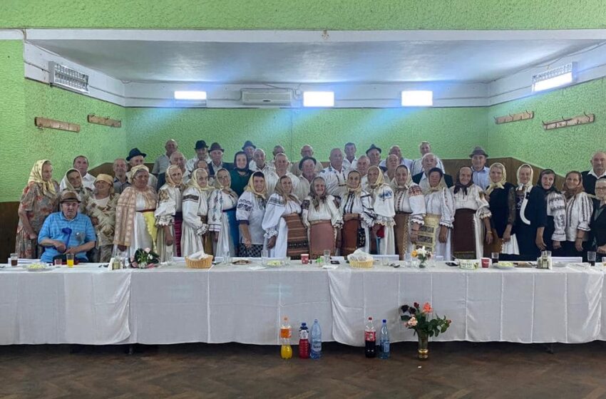  FOTO| Familiile care au împlinit 50 de ani de căsătorie, premiate la Salva de primarul Gheorghe Onul