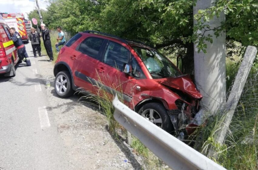  Accident la Strâmba. Un tânăr de 17 ani şi două femei, transportaţi la spital!