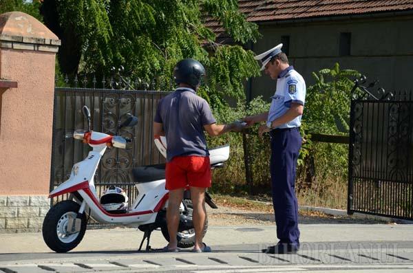  Beat și fără permis de conducere, a condus un moped neînregistrat prin Spermezeu