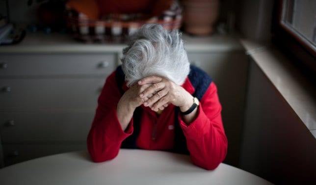  O femeie din Bistrița  și-a bătut soacra în vârstă de 72 de ani.S-a ales cu dosar penal și ordin de restricție