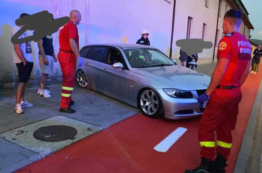  A intrat cu BMW-ul în peretele liceului Agricol  din Beclean