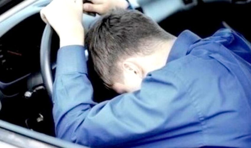  Un tânăr de 25 de ani din Dumitra a fost prins drogat la volan