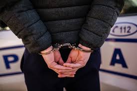  Bărbat ucis în bătaie cu un levier la Monor, de către fiul său