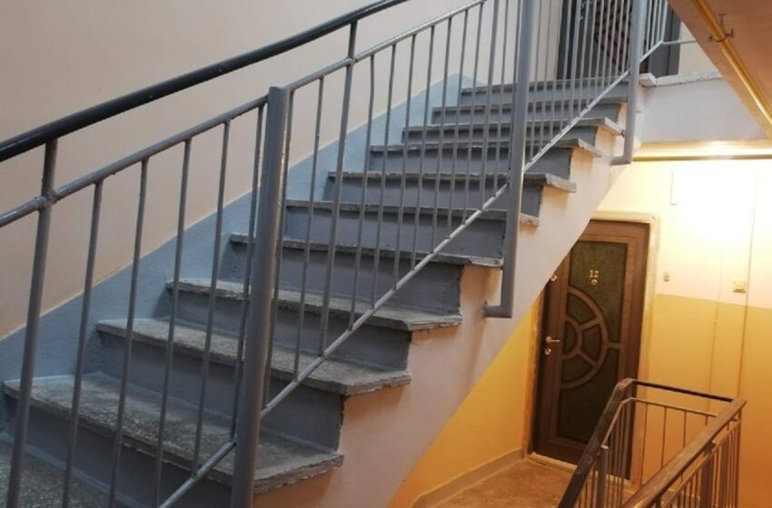  Bărbat căzut e scări în Bistrița. A ajuns în comă la spital!