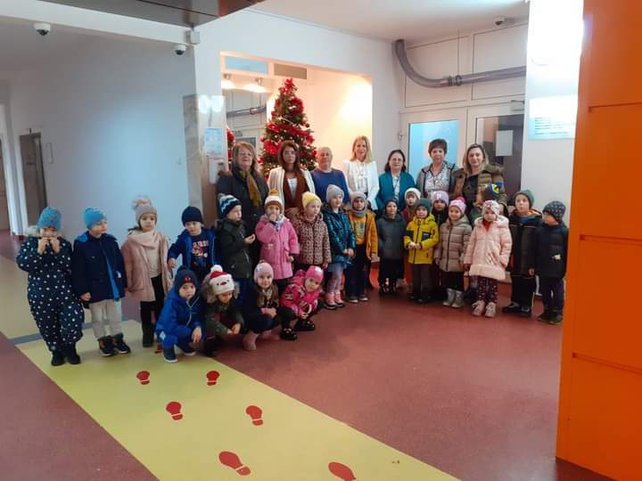  Au răsunat colindele la Spitalul Clinic Județean de Urgență Bistrița. FOTO