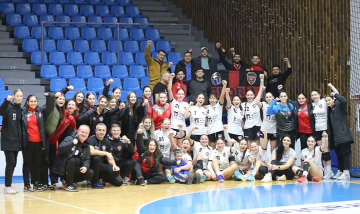  Handbal: Junioarele 2 ale Gloriei 2018, victorie cu AHC VM Zalău și termină anul lider în clasament