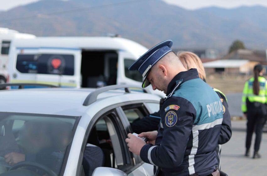  Șoferi prinși sub influența alcoolului, fără permis și drogați, pe drumurile publice din județ