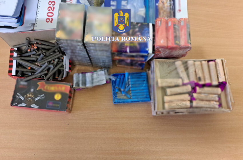  Peste 1000 de bucăți de articole pirotehnice, ridicate în vederea confiscării, de polițiștii din Beclean