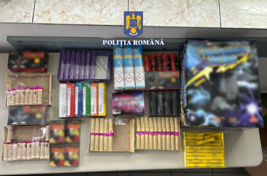  Articole pirotehnice confiscate de polițiști și amenzi aplicate celor ce vând