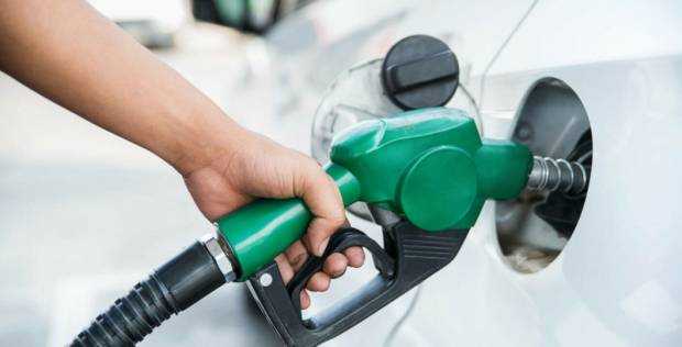  Atenție, bistrițeni! Benzina și motorina se scumpesc în prima zi a lui 2024!