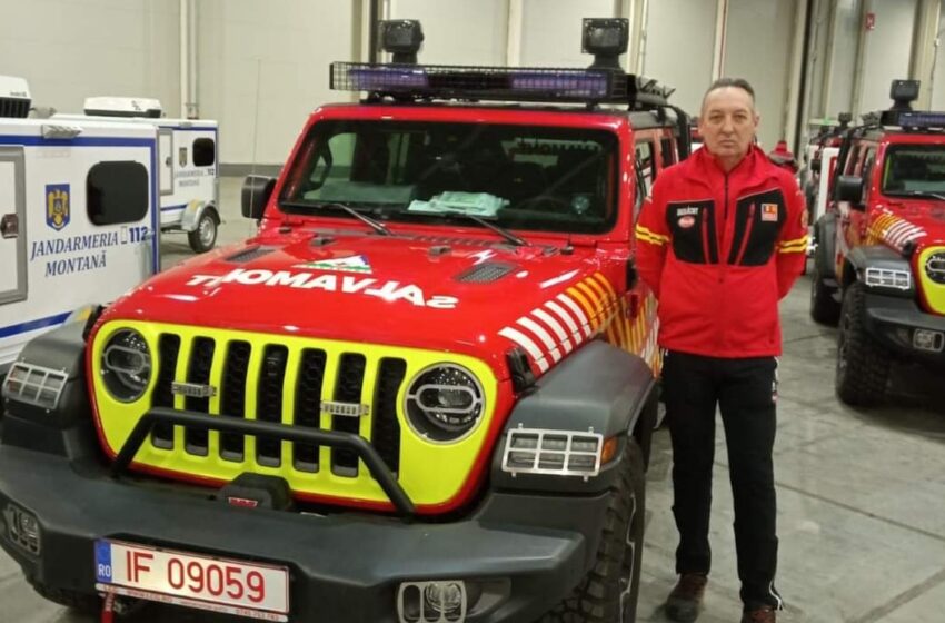  Un autovehicul de intervenție, nou echipat, a ajuns în dotarea Salvamont Bistrița-Năsăud. FOTO
