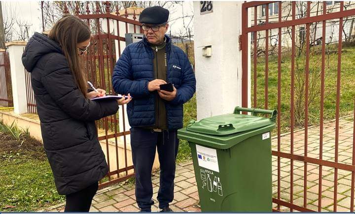 Luni și marți se distribuie pubelele verzi în zonele de case din municipiu și cartierul Ghinda