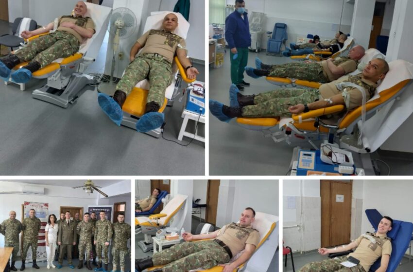  Militarii bistrițeni au donat sânge pentru a-i ajuta pe cei aflați în suferință. FOTO