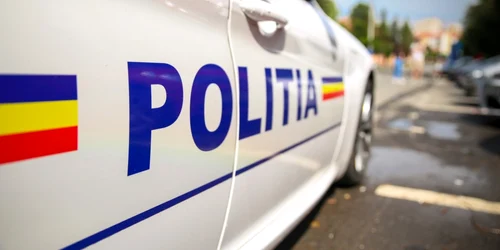  Un bărbat din Dorolea a furat plăcuțele de înmatriculare de la o mașină din Bistrița