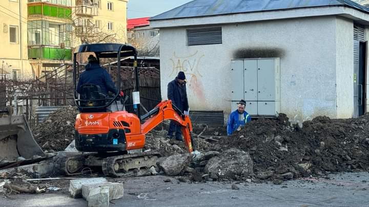  Au început lucrările la a doua parcare etajată din Bistrița. FOTO