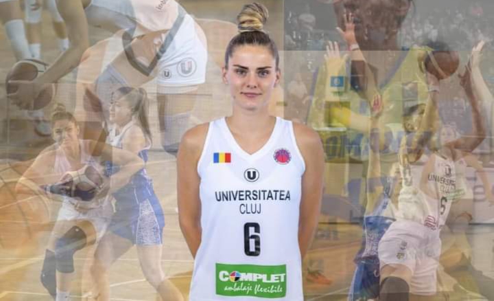  La Mulți Ani, Alexandra Uiuiu!