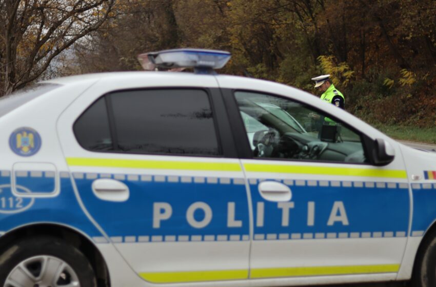  Bărbat din Romuli prins de polițiști în timp ce conducea un autoturism neînmatriculat