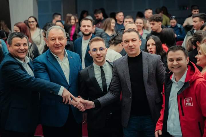  Paul Iorga este nou Președinte al studenților social democrați din Bistrița-Năsăud. FOTO