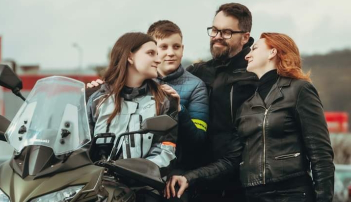  Un motociclist bistrițean,tată a doi copii, bolnav de cancer, are nevoie de ajutorul nostru