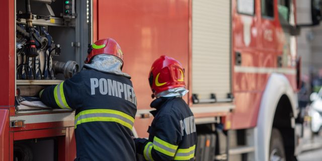 Incendii de vegetație la Telciu și Strâmba!