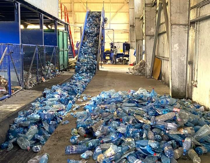  Se dau bani primăriilor din valorificarea deșeurilor reciclabile. FOTO