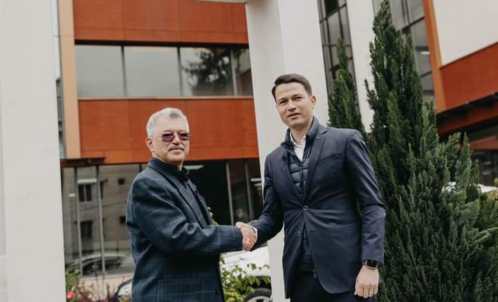  Dr.Gavrilaș Mureșan de la Sanovil în echipa lui Robert Sighiartău pentru Consiliul Județean