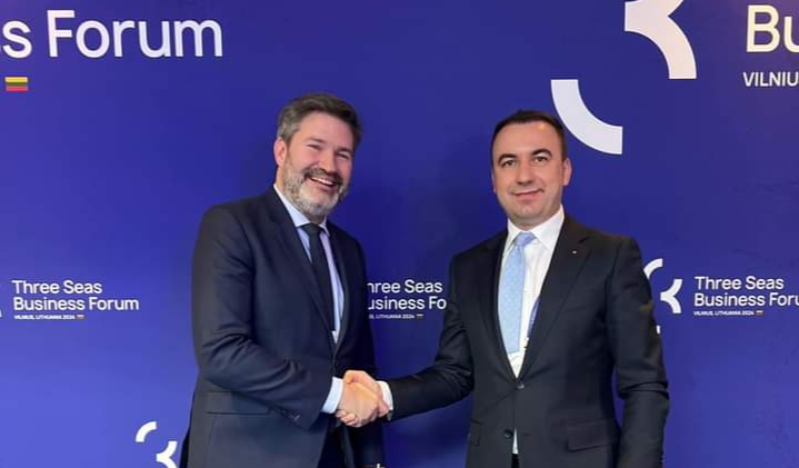  Ministrul Bogdan Ivan a participat la Forumul de Afaceri al Inițiativei celor 3 Mări, de la Vilnius. FOTO