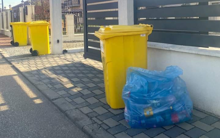  Miercuri se colectează PUBELA GALBENĂ în Cartier UNIREA din Bistrița