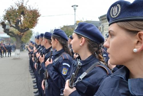  S-a dat startul înscrierilor pentru admiterea la școlile postliceale militare ale Jandarmeriei Române! Și tu poți fi jandarm! Ai 700 de șanse!