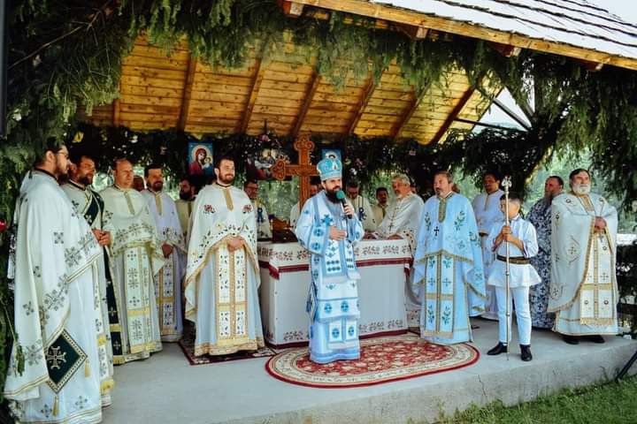  PS Benedict Bistrițeanul va oficia slujba Hramului Bisericuței de lemn de la Iliuța Bozghii