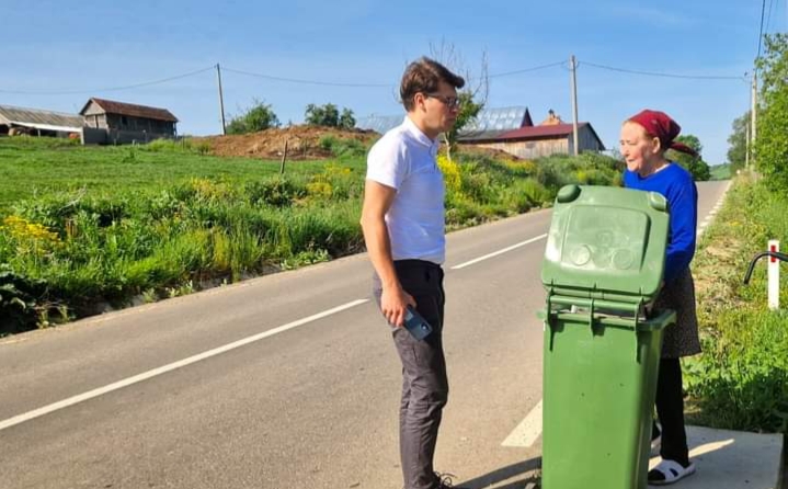  Miercuri se colectează pubela sau sacul verde în Municipiul Bistrița și cartiere. FOTO