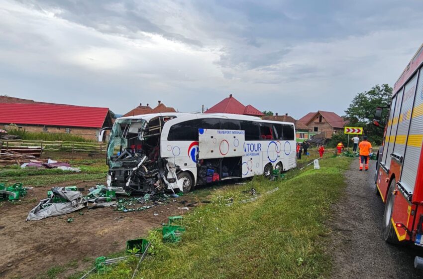  Starea șoferului bistrițean din accidentul din județul Sibiu este în continuare gravă