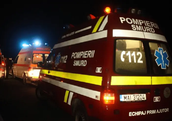  Accident rutier la Viișoara! Două femei și un bărbat au ajuns la spital