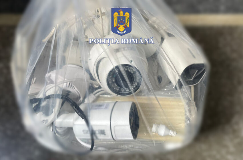  Bărbat reținut în urma unor percheziții în domeniul sistemelor de securitate