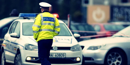  Peste 50 de permise de conducere reținute de polițiști! 300 de amenzi aplicate în minivacanța de Rusalii
