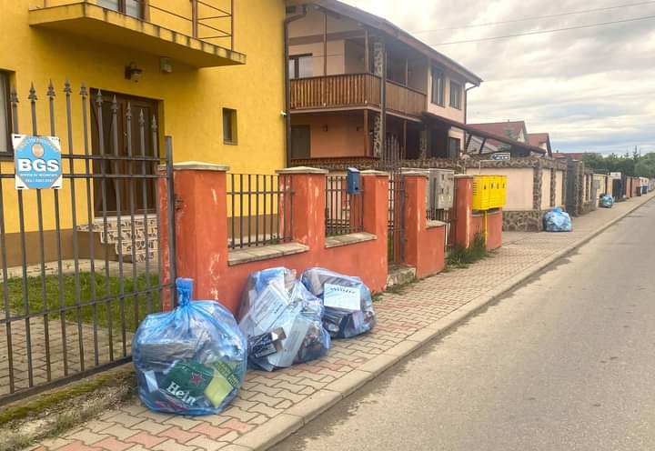  Miercuri 3 iulie 2024 se colectează sacul albastru în Municipiul Bistrița și localitățile componente. FOTO