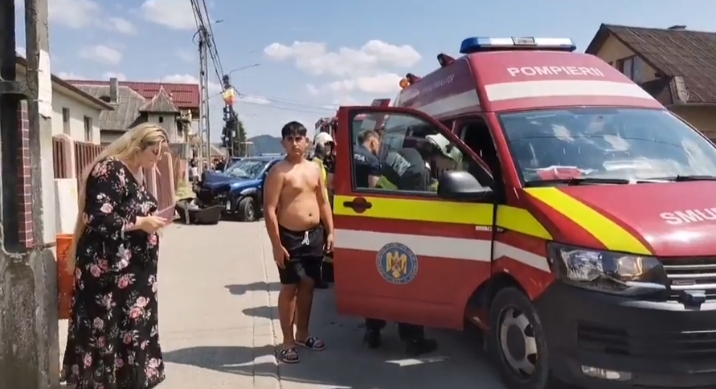  Accident rutier la Năsăud! O tânără de 17 ani a ajuns în stare gravă la spital!