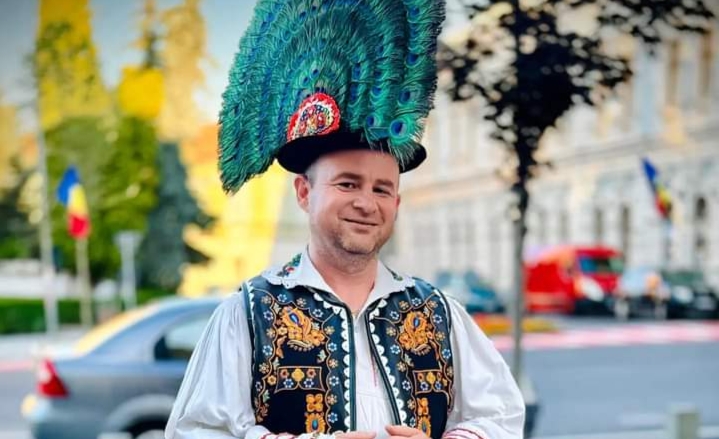  La Mulți Ani, Menuț Maximinian!