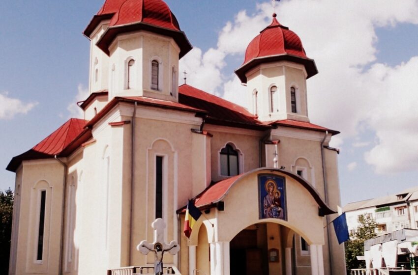  Primăria Bistrița alocă suma de 500 000 lei pentru 27 de unități de cult din municipiu