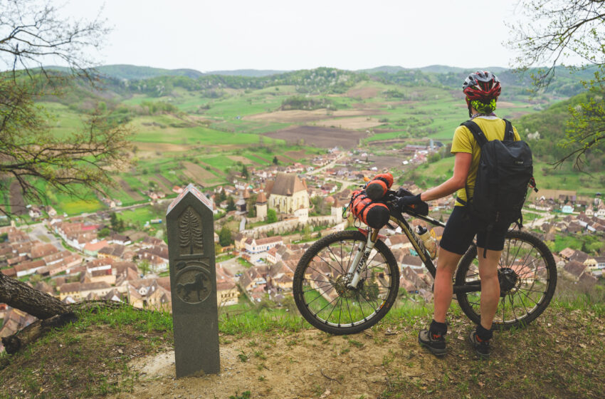  Descoperă cum e să mergi cu un E-bike pe Via Transilvanica