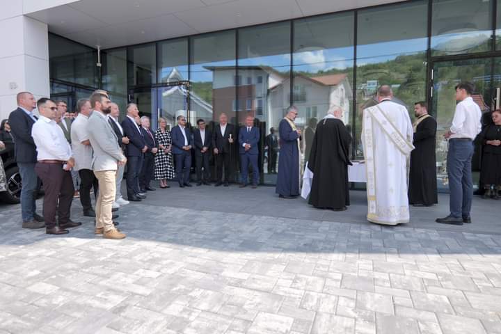  Oficialitățile din Bistrița-Năsăud, prezente la inaugurarea noului sediu ADR Nord-Vest. FOTO