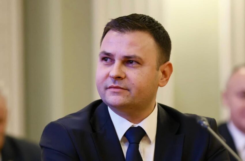  Deputatul Daniel Suciu, în cărți pentru Președinția Camerei Deputaților