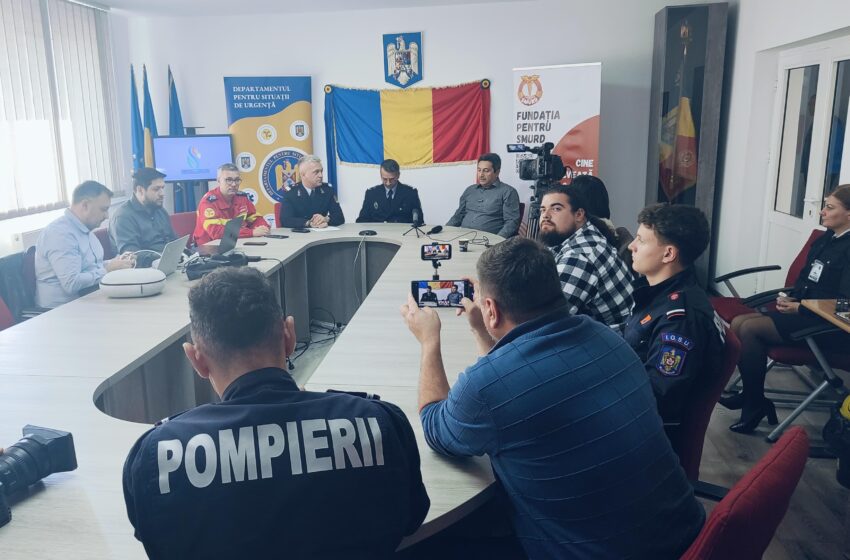  Pregătirea pompierilor bistrițeni prin tehnologia VR (Realitatea Virtuală) pentru stingerea incendiilor de pădure. FOTO