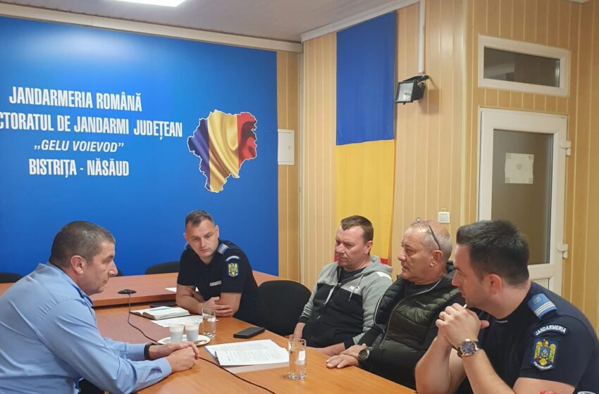  Reprezentanții asociațiilor afiliate Federației Române de Automobilism Sportiv din județ s-au întâlnit cu jandarmii bistrițeni