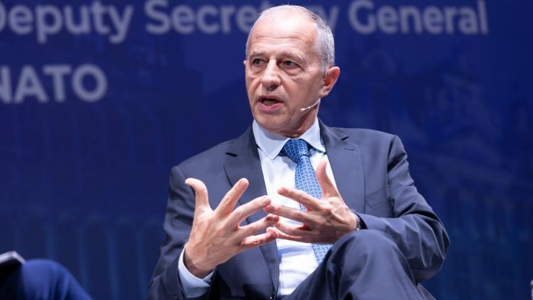  INSCOP Research: Prima cercetare sociologică care îl dă pe Mircea Geoană pe primul loc în lupta pentru Cotroceni