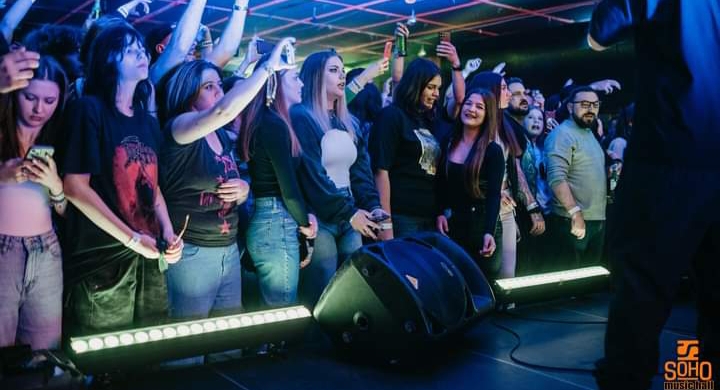  În această seară va avea loc primul concert al sezonului la Soho Music Hall, tribut AC/DC