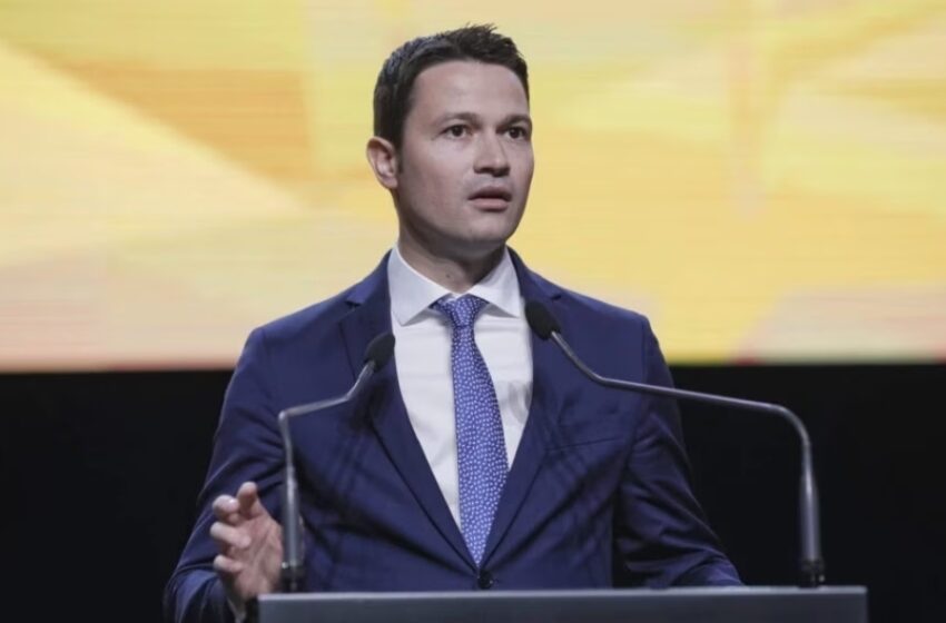  Robert Sighiartău: 1,4 miliarde de euro a pierdut Guvernul Ciolacu!
