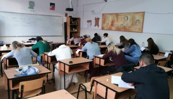  În atenția elevilor și studenților bistrițeni, beneficiari ai unei pensii de urmaș