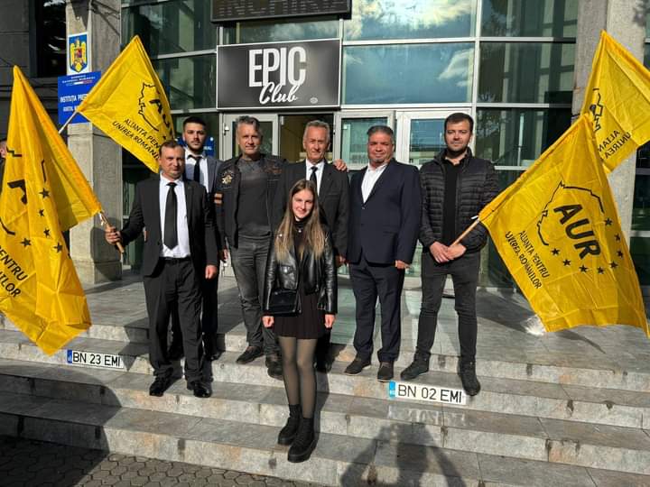  AUR Bistrița-Năsăud a depus astăzi listele candidaților la alegerile Parlamentare. FOTO